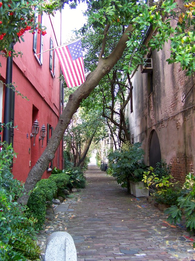 Philadelphia Alley - Charleston, SC