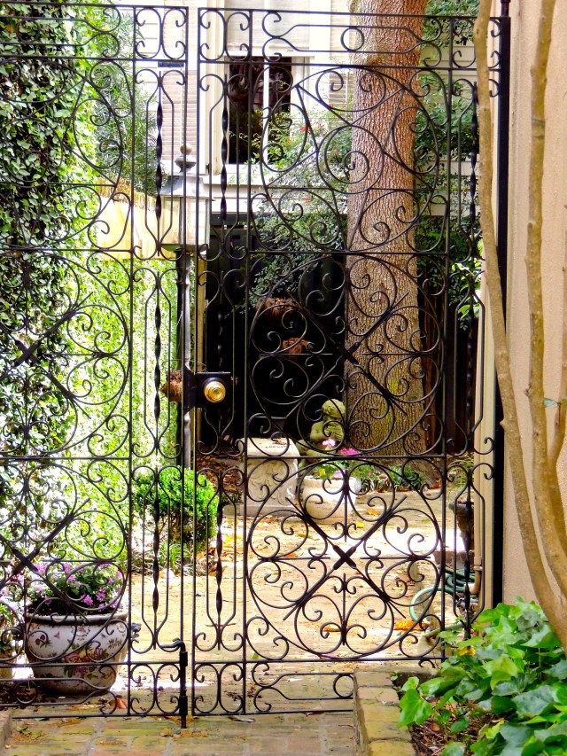 Charleston, SC Gate