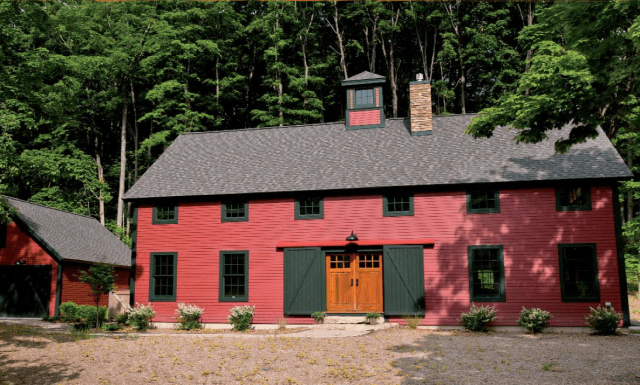Yankee Barn Homes | Sawyer Farmhouse