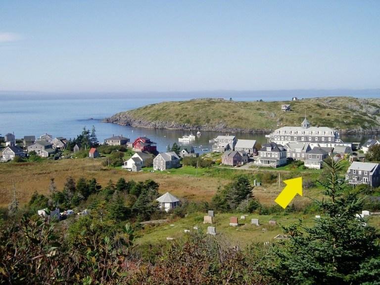 Calling all artists Zimmie’s Artist Residence Week Rental